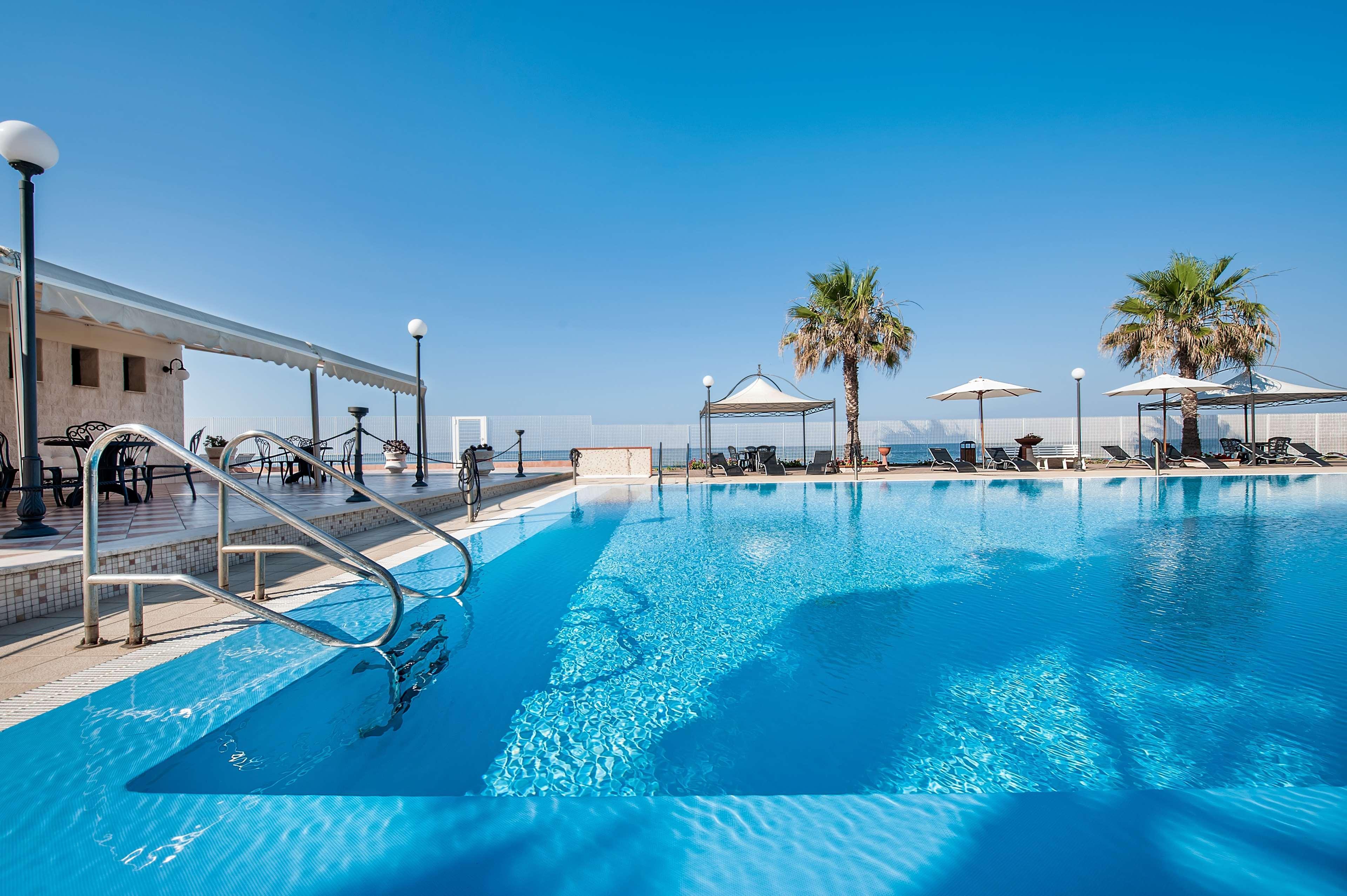 Apulia Hotel Taranto Ara Solis Lido Azzurro Eksteriør billede